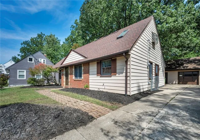 Photo 2 of Single family home for sale at 25595 Chatworth Dr, Euclid, OH 44117 | MLS# 5242376 | Listing updated on 2026-09-07