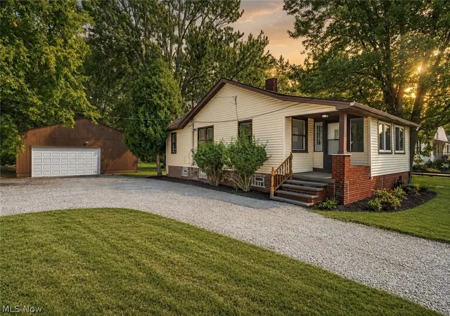 Photo 1 of Single family home for sale at 5803 Stearns Rd, North Olmsted, OH 44070 | MLS# 5241670 | Listing updated on 2026-09-04