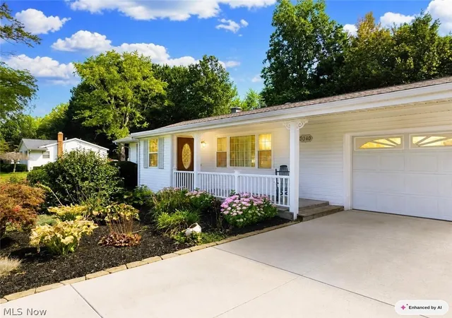Photo 2 of Single family home for sale at 3040 E Spencer Cir, Geneva, OH 44041 | MLS# 5240875 | Listing updated on 2026-09-07