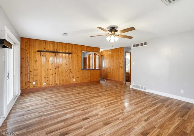 Photo 3 of Sale Pending at 2668 Notle St, Streetsboro, OH 44241 | MLS# 5242410 | Listing updated on 2026-09-28