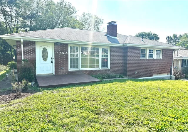 Photo 1 of Single family home for sale at 3244 St Clair Ave, East Liverpool, OH 43920 | MLS# 5242178 | Listing updated on 2026-09-25