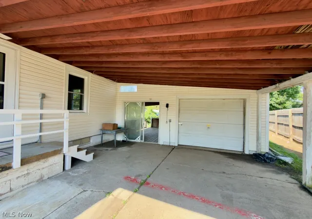 Photo 3 of Sale Pending at 107 Woodrow St, Marietta, OH 45750 | MLS# 5242166 | Listing updated on 2026-09-18