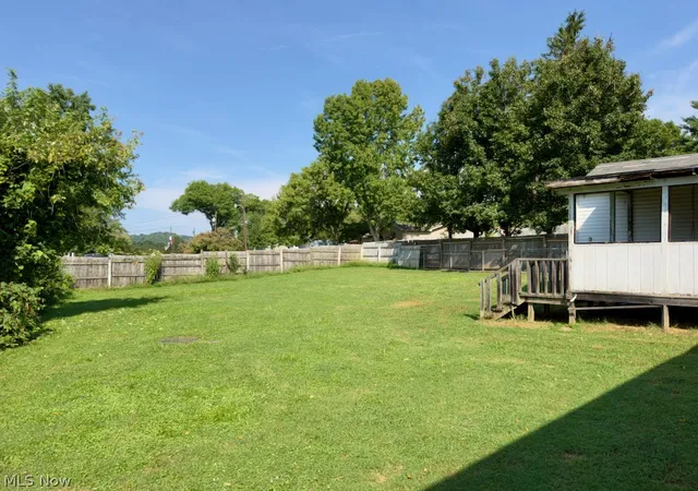 Photo 4 of Sale Pending at 107 Woodrow St, Marietta, OH 45750 | MLS# 5242166 | Listing updated on 2026-09-18