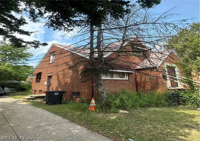 Photo 2 of Single family home for sale at 16909 Harvard Ave, Cleveland, OH 44128 | MLS# 5241210 | Listing updated on 2026-09-05