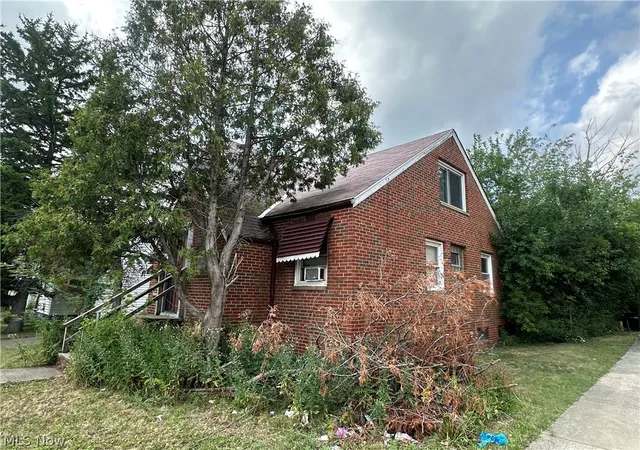 Photo 3 of Single family home for sale at 16909 Harvard Ave, Cleveland, OH 44128 | MLS# 5241210 | Listing updated on 2026-09-05