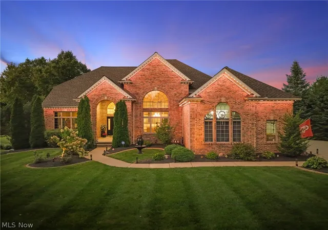 Photo 1 of Single family home for sale at 4075 Fairway Dr, Medina, OH 44256 | MLS# 5241577 | Listing updated on 2026-09-07