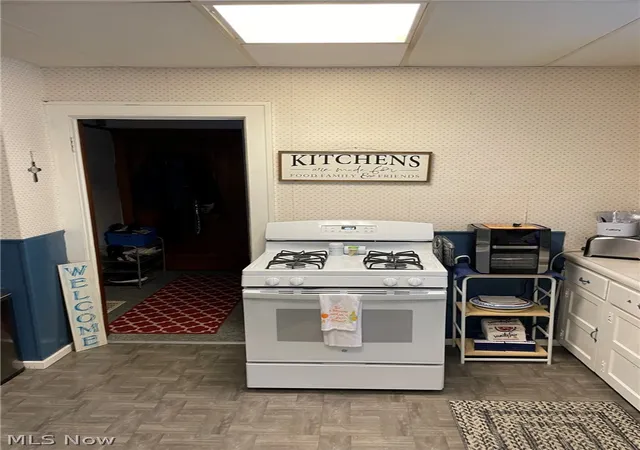 Photo 3 of Single family home for sale at 1937 9th Street Sw, Akron, OH 44314 | MLS# 5240195 | Listing updated on 2026-10-06