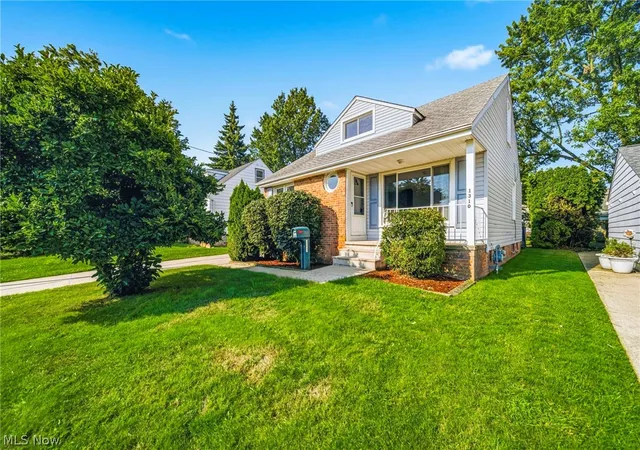 Single family home for sale at 1310 E Miner Rd, Cleveland, OH 44124 | MLS# 5241454
