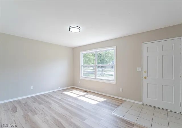 Photo 2 of Single family home for sale at 20211 Longbrook Rd, Cleveland, OH 44128 | MLS# 5242230 | Listing updated on 2026-09-04