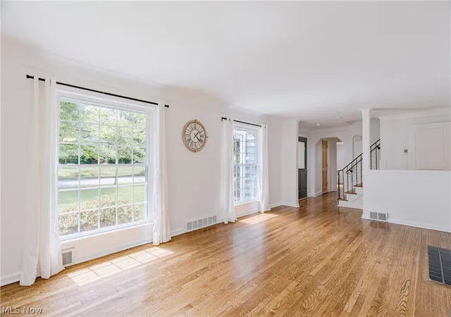 Photo 4 of Sale Pending at 14721 S Woodland Rd, Cleveland, OH 44120 | MLS# 5242152 | Listing updated on 2026-09-29