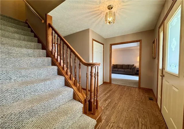 Photo 4 of Single family home for sale at 6385 Harbor Dr NW, Canton, OH 44718 | MLS# 5241970 | Listing updated on 2026-09-10