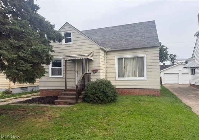 Photo 1 of Sale Pending at 6206 Snow Rd, Cleveland, OH 44129 | MLS# 5242461 | Listing updated on 2026-09-10