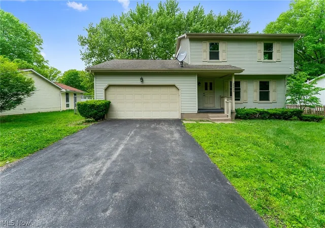 Single family home for sale at 6820 Lockwood Blvd, Youngstown, OH 44512 | MLS# 5242496