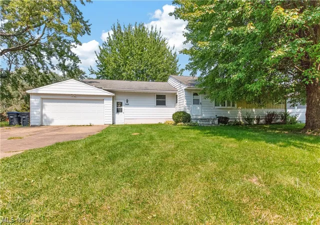 Photo 3 of Single family home for sale at 3469 James Blvd, Brunswick, OH 44212 | MLS# 5242241 | Listing updated on 2026-09-12