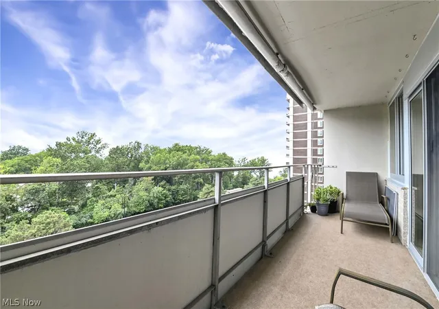 Photo 3 of Condo for sale at 12900 Lake Ave #809, Lakewood, OH 44107 | MLS# 5241481 | Listing updated on 2026-09-09