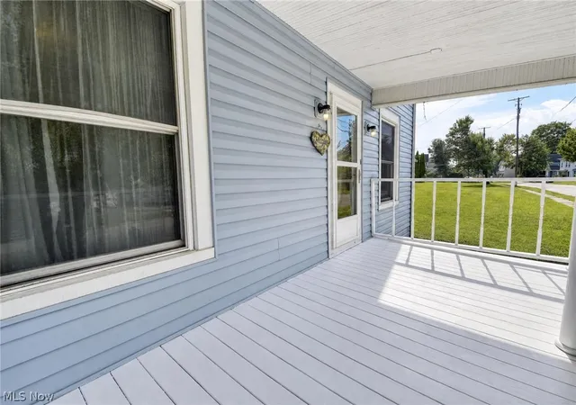 Photo 4 of Sale Pending at 679 Main St, Conneaut, OH 44030 | MLS# 5241693 | Listing updated on 2026-09-11