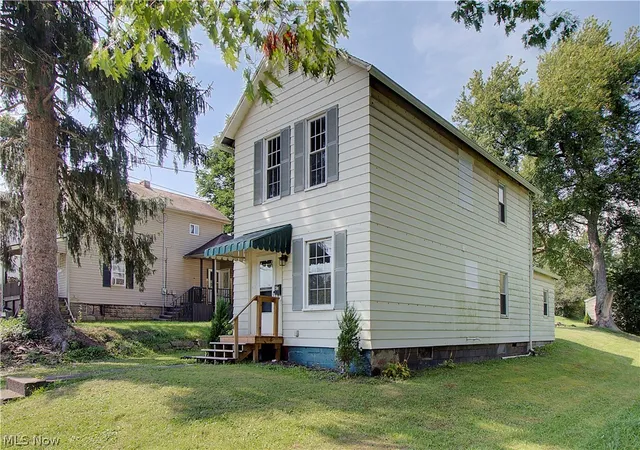 Photo 1 of Single family home for sale at 43 Main St, Leetonia, OH 44431 | MLS# 5242460 | Listing updated on 2026-10-01