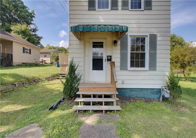 Photo 3 of Single family home for sale at 43 Main St, Leetonia, OH 44431 | MLS# 5242460 | Listing updated on 2026-10-01