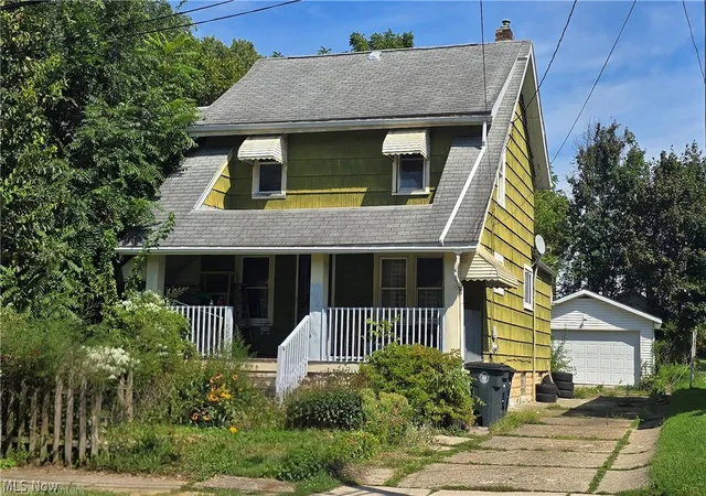 Photo 1 of Single family home for sale at 439 Delmar Ave, Akron, OH 44310 | MLS# 5242218 | Listing updated on 2026-09-04