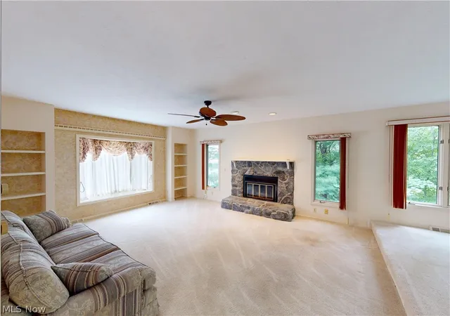 Photo 2 of Single family home for sale at 6038 Walden Ct, Mentor, OH 44060 | MLS# 5240127 | Listing updated on 2026-09-04