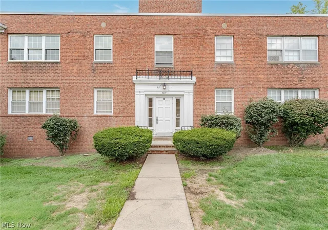 Photo 1 of Condo for sale at 3271 Warrensville Ctr Rd #8B, Shaker Heights, OH 44122 | MLS# 5240607 | Listing updated on 2026-09-04
