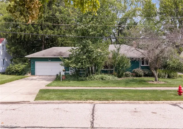 Photo 34 of Sale Pending at 6225 Stratford Dr, Cleveland, OH 44130 | MLS# 5238290 | Listing updated on 2026-09-19