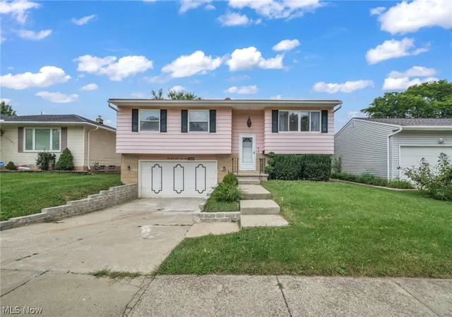 Photo 1 of Single family home for sale at 14369 Rochelle Dr, Maple Heights, OH 44137 | MLS# 5241374 | Listing updated on 2026-09-08