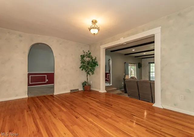 Photo 4 of Sale Pending at 8831 Pine Tree Dr, Macedonia, OH 44056 | MLS# 5242604 | Listing updated on 2026-09-15