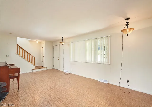 Photo 3 of Single family home for sale at 421 Malacca St, Akron, OH 44305 | MLS# 5242613 | Listing updated on 2026-09-08