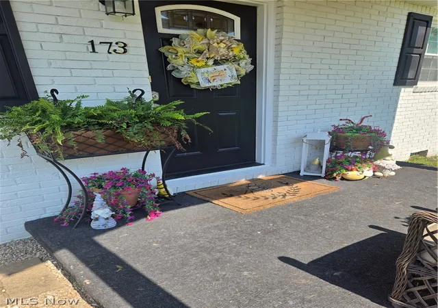 Photo 3 of Single family home for sale at 173 S Maple Dr, Mineral Wells, WV 26150 | MLS# 5242610 | Listing updated on 2026-09-08