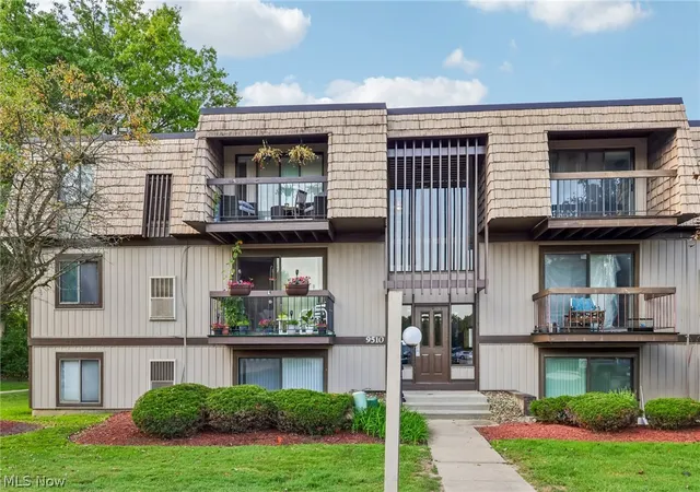 Photo 1 of Condo for sale at 9510 Cove Dr #C10, North Royalton, OH 44133 | MLS# 5242470 | Listing updated on 2026-09-21