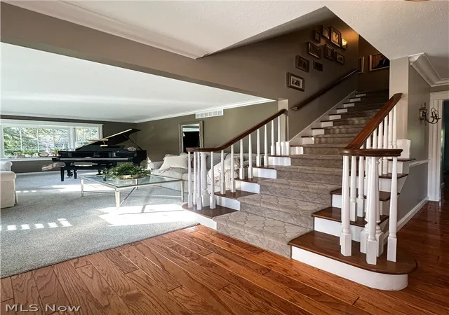 Photo 3 of Single family home for sale at 100 Onyx Pl, Cortland, OH 44410 | MLS# 5242584 | Listing updated on 2026-09-11