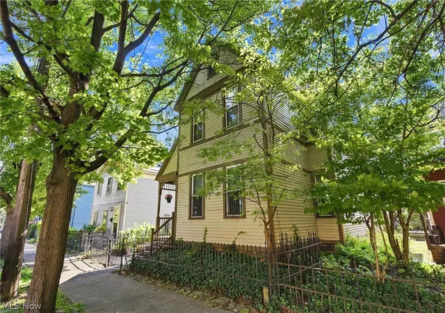 Multi family home for sale at 3109 Bridge Ave, Cleveland, OH 44113 | MLS# 5241328