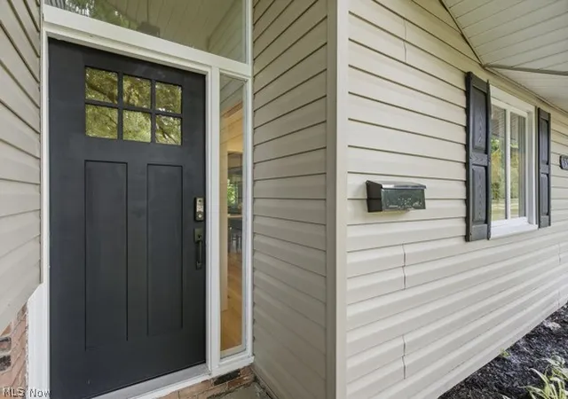 Photo 2 of Single family home for sale at 321 Royal Oak Blvd, Cleveland, OH 44143 | MLS# 5242625 | Listing updated on 2026-09-06