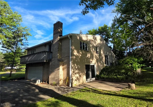 Photo 2 of Single family home for sale at 13037 Stratford Trl, Chesterland, OH 44026 | MLS# 5242133 | Listing updated on 2026-09-05