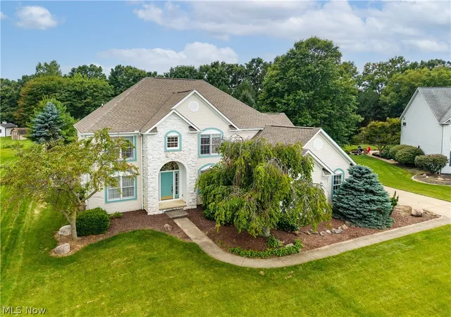 Photo 2 of Sale Pending at 39363 Stonefield Pl, Avon, OH 44011 | MLS# 5242334 | Listing updated on 2026-09-06