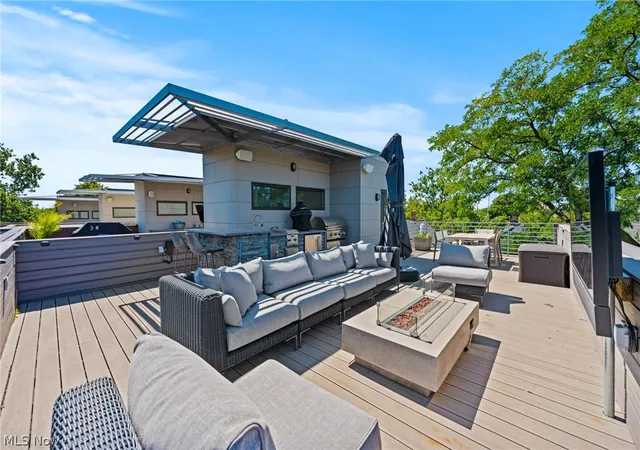 Photo 3 of Townhouse for sale at 2040 W 11 Place, Cleveland, OH 44113 | MLS# 5239224 | Listing updated on 2026-09-10