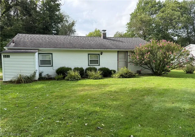Photo 1 of Single family home for sale at 501 Maryland Ave, Salem, OH 44460 | MLS# 5241853 | Listing updated on 2026-09-15