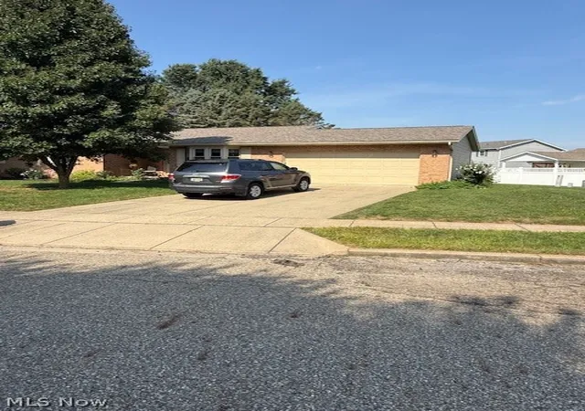 Photo 1 of Single family home for sale at 127 Northwood Dr, Dover, OH 44622 | MLS# 5242069 | Listing updated on 2026-09-10