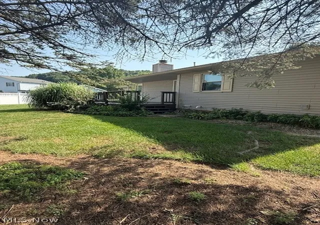 Photo 2 of Single family home for sale at 127 Northwood Dr, Dover, OH 44622 | MLS# 5242069 | Listing updated on 2026-09-10