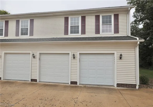 Photo 1 of Condo for sale at 9995 Independence Dr #8B, North Royalton, OH 44133 | MLS# 5242527 | Listing updated on 2026-09-17
