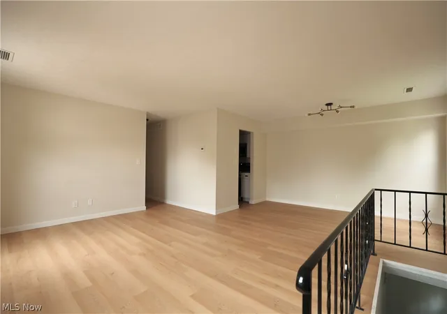 Photo 3 of Condo for sale at 9995 Independence Dr #8B, North Royalton, OH 44133 | MLS# 5242527 | Listing updated on 2026-09-17