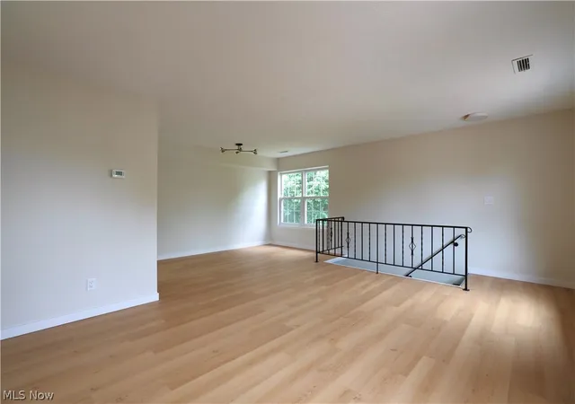 Listing Photo 4 - Condo for sale in building located at 9995 Independence Dr, North Royalton, OH 44133 - Unit #8B