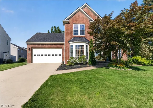 Photo 3 of Single family home for sale at 6520 Buck Horn Blvd, Lorain, OH 44053 | MLS# 5242315 | Listing updated on 2026-09-25