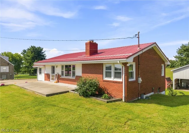 Photo 1 of Single family home for sale at 73797 Freeport Rd, Freeport, OH 43973 | MLS# 5241809 | Listing updated on 2026-09-11