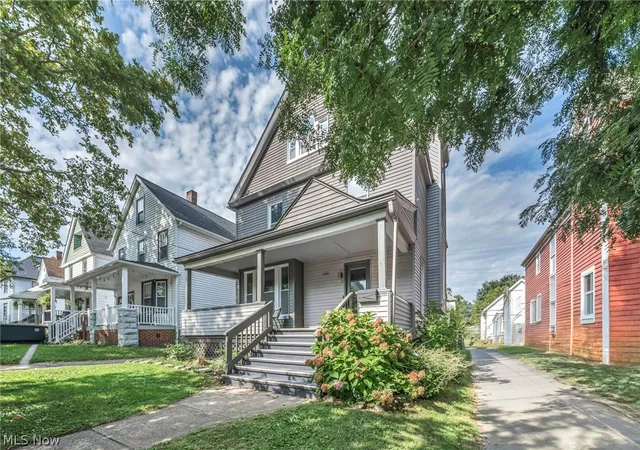 Photo 3 of Single family home for sale at 1362 W 61st Street, Cleveland, OH 44102 | MLS# 5242661 | Listing updated on 2026-09-24