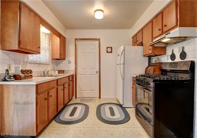 Photo 4 of House for sale at 2196-2200 Samira Rd, Stow, OH 44224 | MLS# 5242486 | Listing updated on 2026-09-17