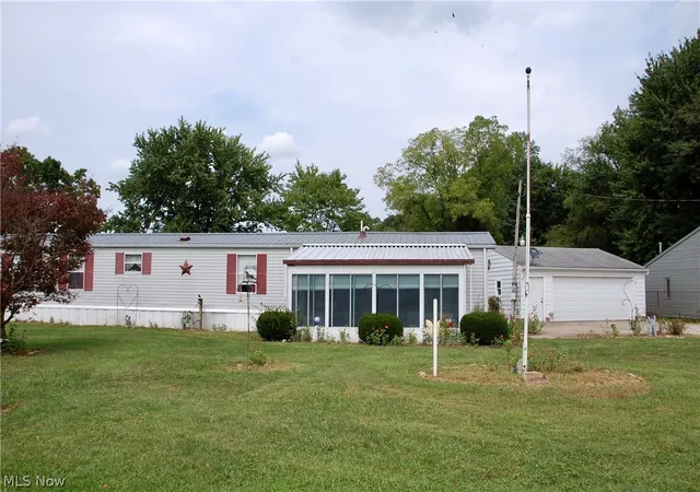 Photo 3 of Single family home for sale at 4992 Doylestown Rd, Creston, OH 44217 | MLS# 5241510 | Listing updated on 2026-09-05
