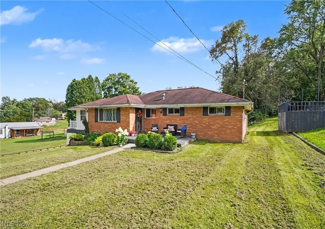 Photo 1 of Single family home for sale at 929 May Rd, East Liverpool, OH 43920 | MLS# 5240060 | Listing updated on 2026-10-01