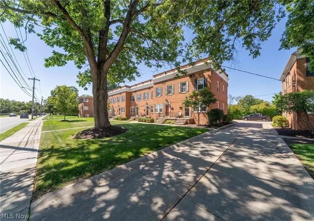 Photo 3 of Condo for sale at 2684 Wooster Rd, Rocky River, OH 44116 | MLS# 5242186 | Listing updated on 2026-09-24